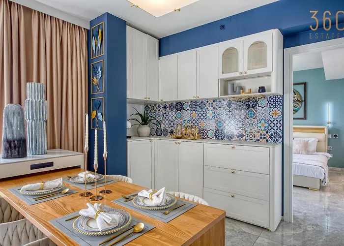 Official Mercury Premium Two Bedroom Living With Ac *