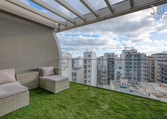 Official Mercury Premium Two Bedroom Living With Ac Daire