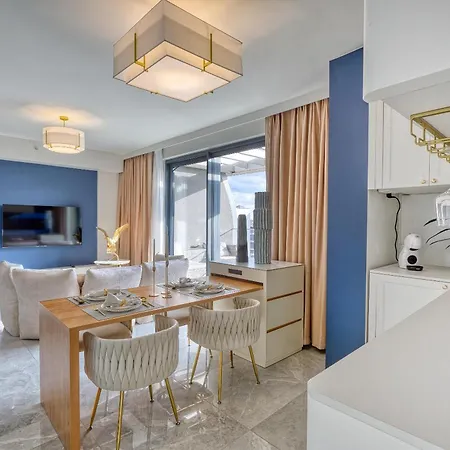 Official Mercury Premium Two Bedroom Living With Ac Apartament *