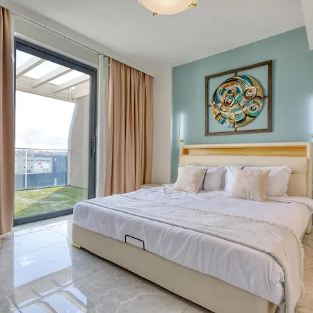 Official Mercury Premium Two Bedroom Living With Ac *