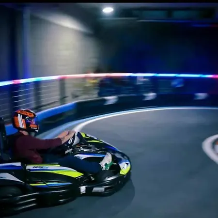 Official Mercury Premium Two Bedroom Living With Ac *