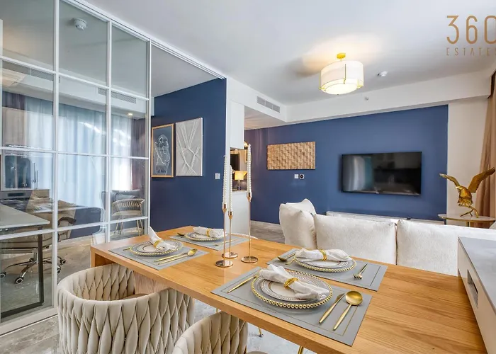 Official Mercury Premium Two Bedroom Living With Ac Apartament