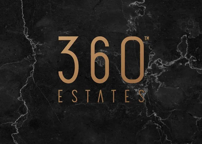 Official Mercury Premium Two Bedroom Living With Ac Apartamento