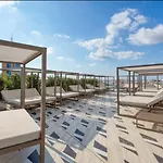 Official Mercury Premium Two Bedroom Living With Ac * San Ġiljan