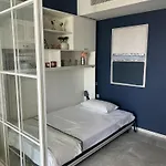 Official Mercury Premium Two Bedroom Living With Ac *